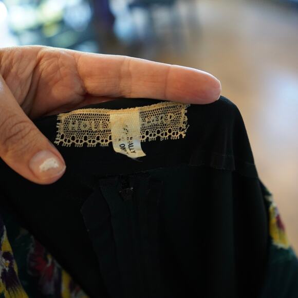 VTG Holly Harp Ruffled Tiered Floral Midi Layered Dress Green Womens Size Small - Picture 7 of 7